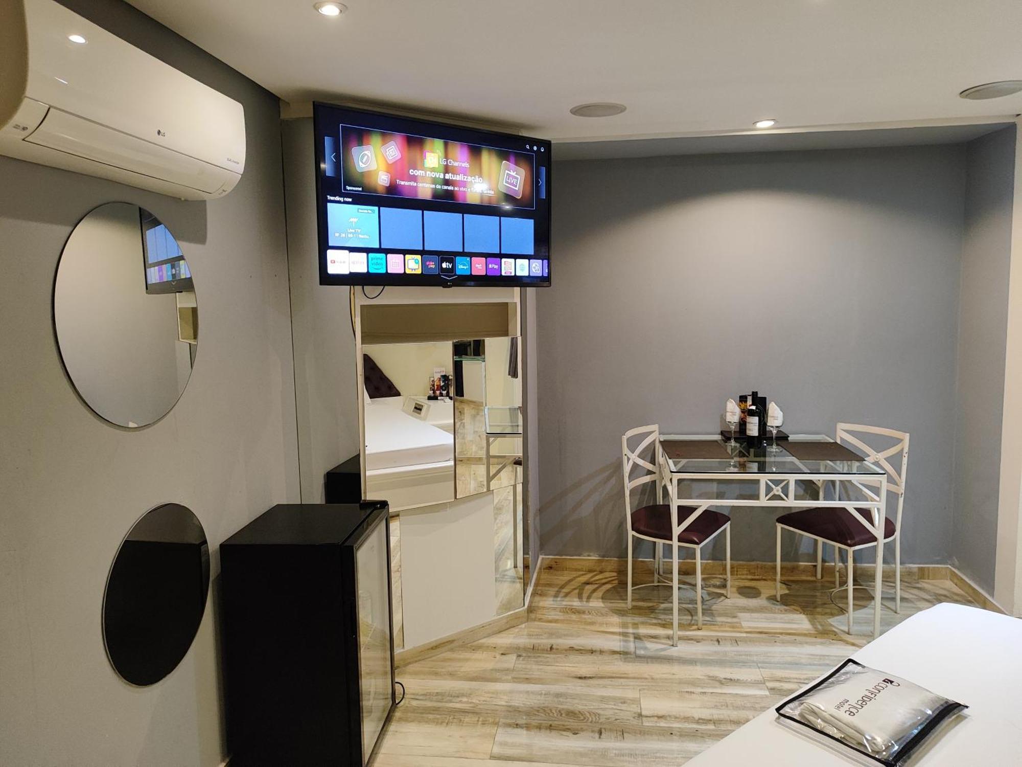 Motel Confidence Santo André Екстериор снимка
